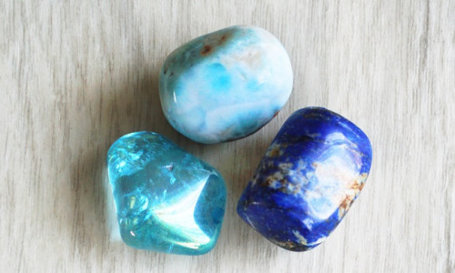 INGLITEGA KONTAKTEERUMINE - KRISTALLIDE KOMPLEKT