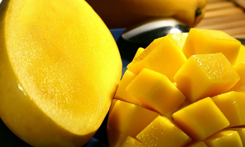 MANGO - 5 SPIRITUAL AND PHYSICAL HEALING FEATURES MANGO - 5 SPIRITUAL AND PHYSICAL HEALING FEATURES