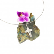 БЕЛЫЙ ГОВЛИТ кулон крест (металл)