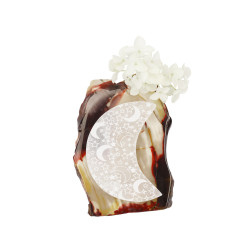 SELENIIT poolkuu tähtedega SELENIIT poolkuu tähtedega