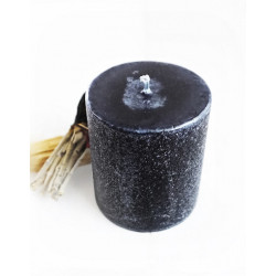 MUST küünal MUST küünal