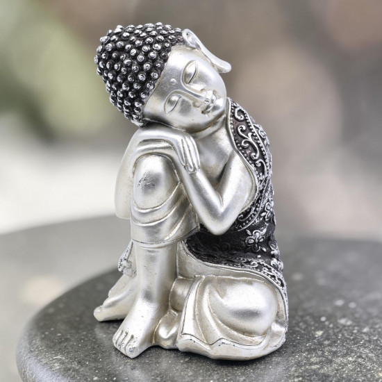 Buddha kuju rahu ja tasakaalu loomiseks