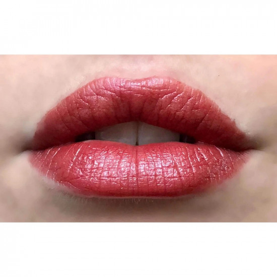 AXIOLOGY huulepulk FUNDAMENTAL BEAUTY PRODUCTS AXIOLOGY huulepulk FUNDAMENTAL BEAUTY PRODUCTS