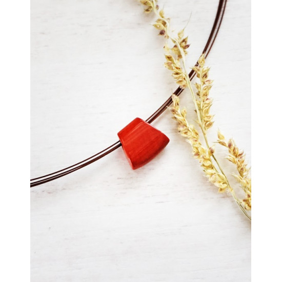 RED JASPER with a hole trapezium JEWELLERIES RED JASPER with a hole trapezium JEWELLERIES
