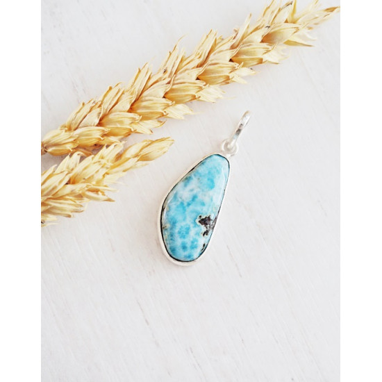 LARIMAR pendant different shape (silver 925) LARIMAR pendant different shape (silver 925)
