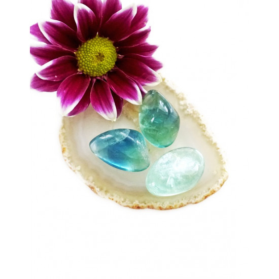 GREEN FLUORITE tumbled GREEN FLUORITE tumbled