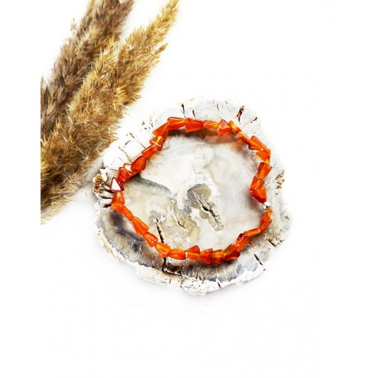 CARNELIAN bracelet (triangular pearl) CARNELIAN bracelet (triangular pearl)